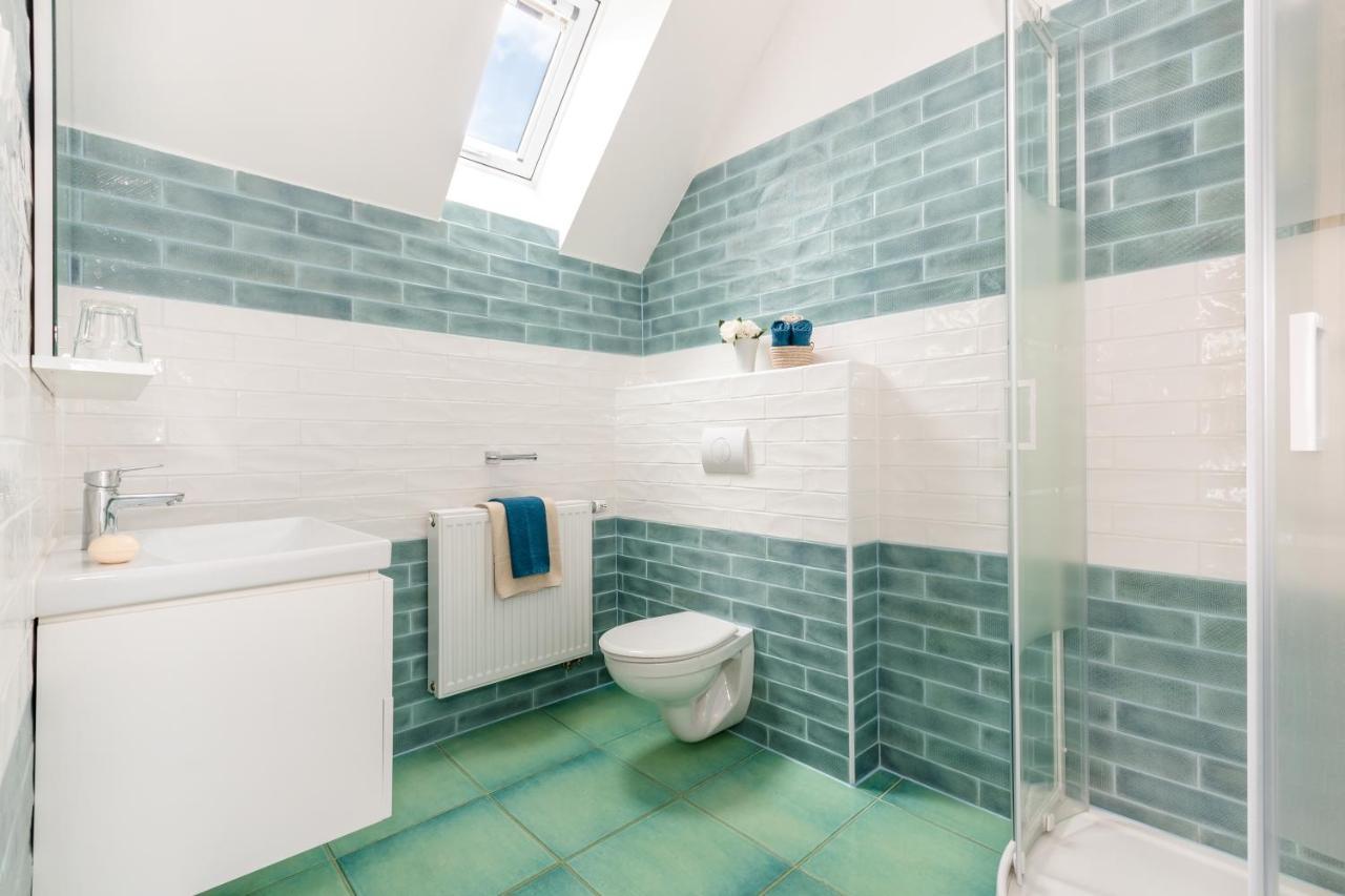 Apartmany Jedovary Trhové Sviny Екстериор снимка