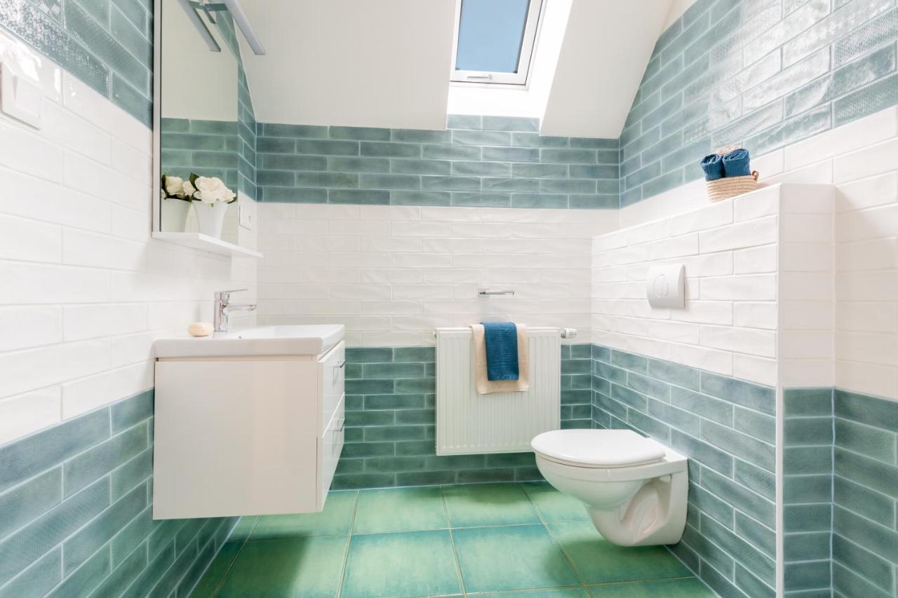 Apartmany Jedovary Trhové Sviny Екстериор снимка